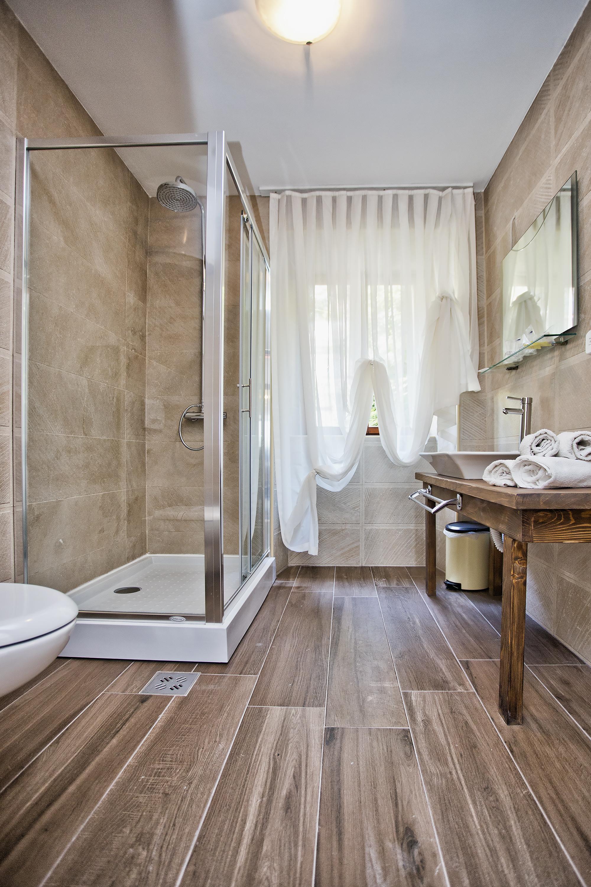 Apartments Admiral เปราสต์ ภายนอก รูปภาพ