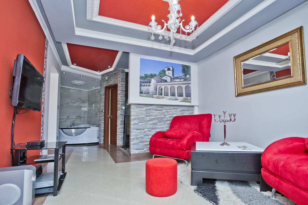 Apartments Admiral เปราสต์ ภายนอก รูปภาพ